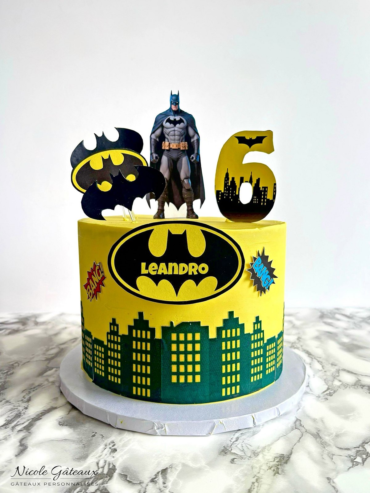 Gâteau Batman et ville de Gotham, 6 ans de Leandro