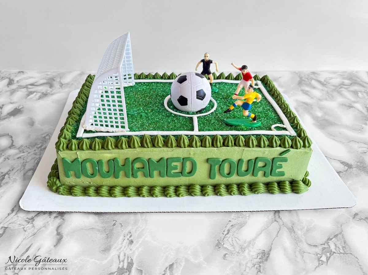 Gâteau terrain de soccer pour Mouhamed Touré